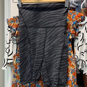 Lululemon Zebra Biker Short Size 2